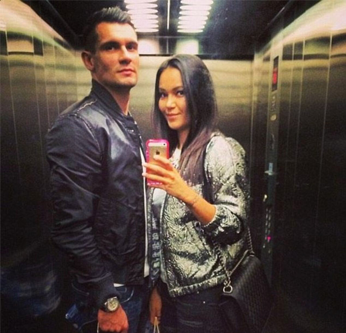 FOTO Trădat de soție pentru un pădurar! Cel mai dur jucător din Premier League a trăit dezamăgirea vieții