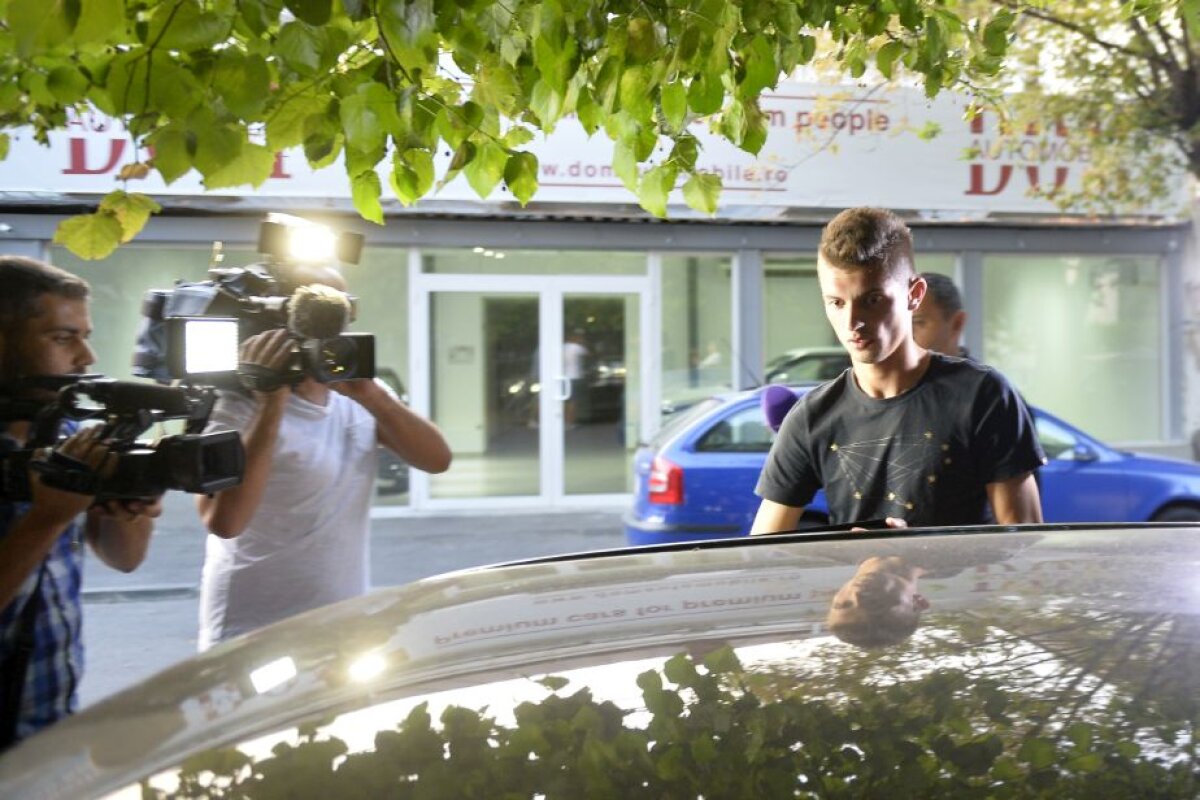 VIDEO+FOTO OFICIAL » Florin Tănase a semnat azi cu Steaua! Prima reacție a fotbalistului + Ce număr va purta