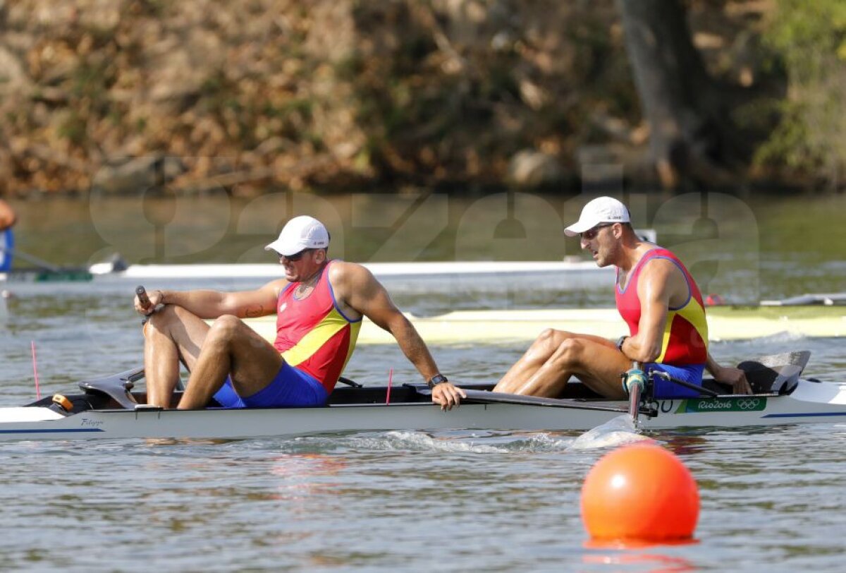 GALERIE FOTO Corespondență de la Rio » Fericire maximă în tabăra României de dublu rame: "Mâine murim și eu, și mama!"