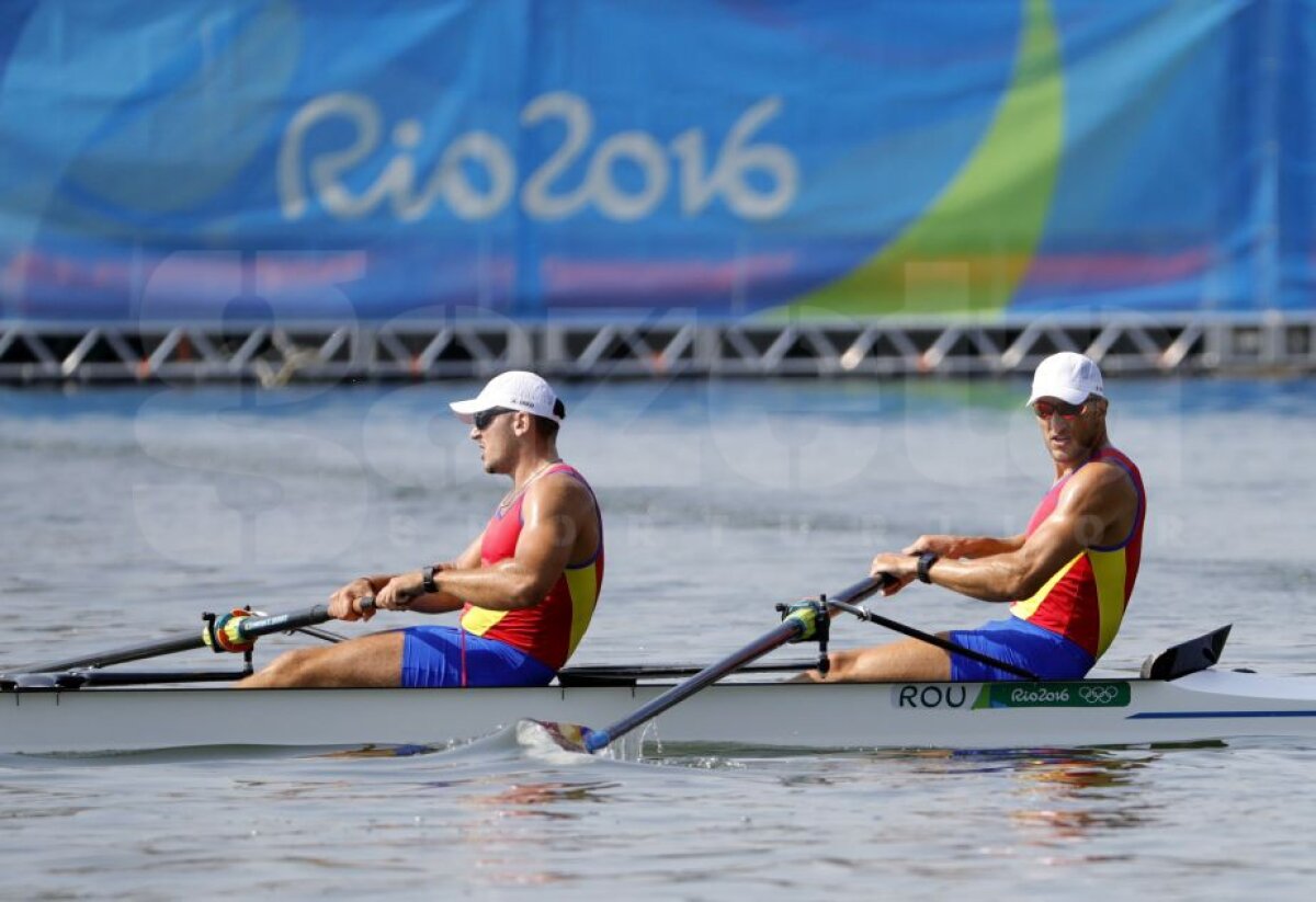 GALERIE FOTO Corespondență de la Rio » Fericire maximă în tabăra României de dublu rame: "Mâine murim și eu, și mama!"