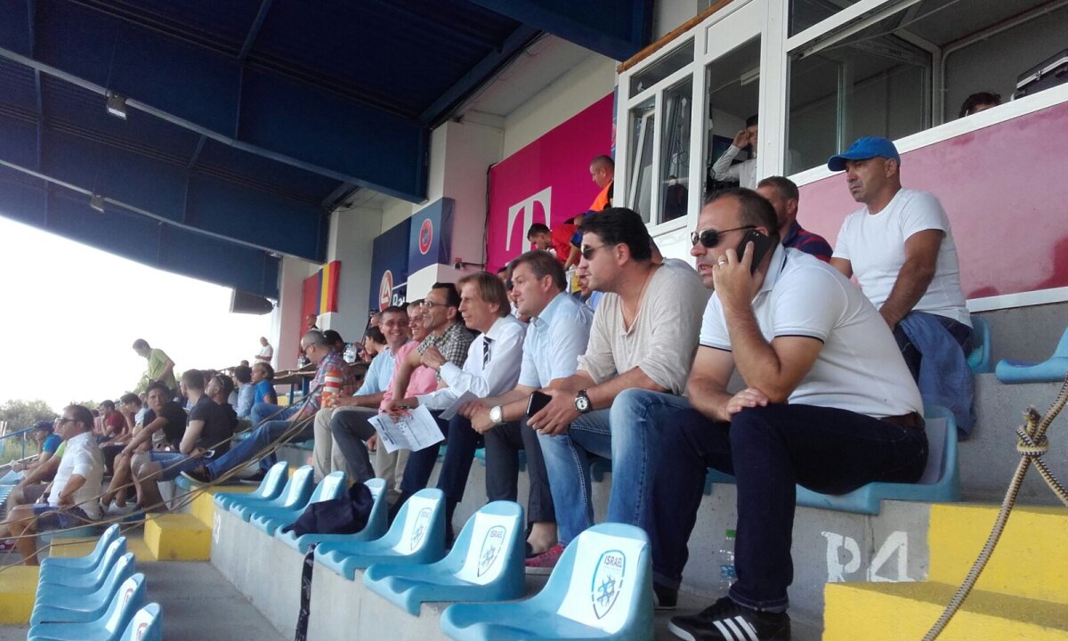 VIDEO+FOTO Daum prezent la toate acțiunile ce țin de fotbalul românesc! Azi a fost să vadă meciurile României U17 și U19: "Am vorbit cu jucătorii la cabine"