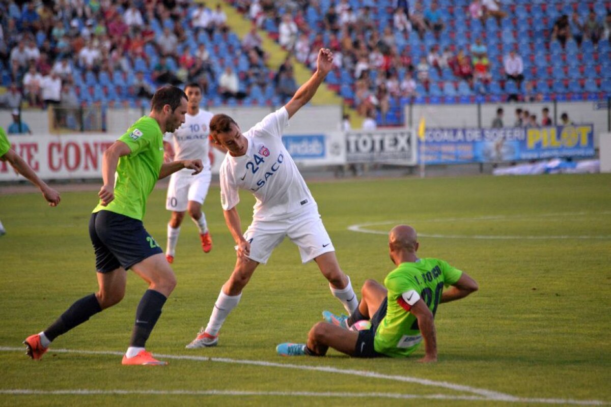 VIDEO+FOTO » FC Botoșani a învins Poli Iași, 1-0, și s-a calificat în ”sferturile” Cupei Ligii! Trupa lui Leo Grozavu va întâlni Steaua