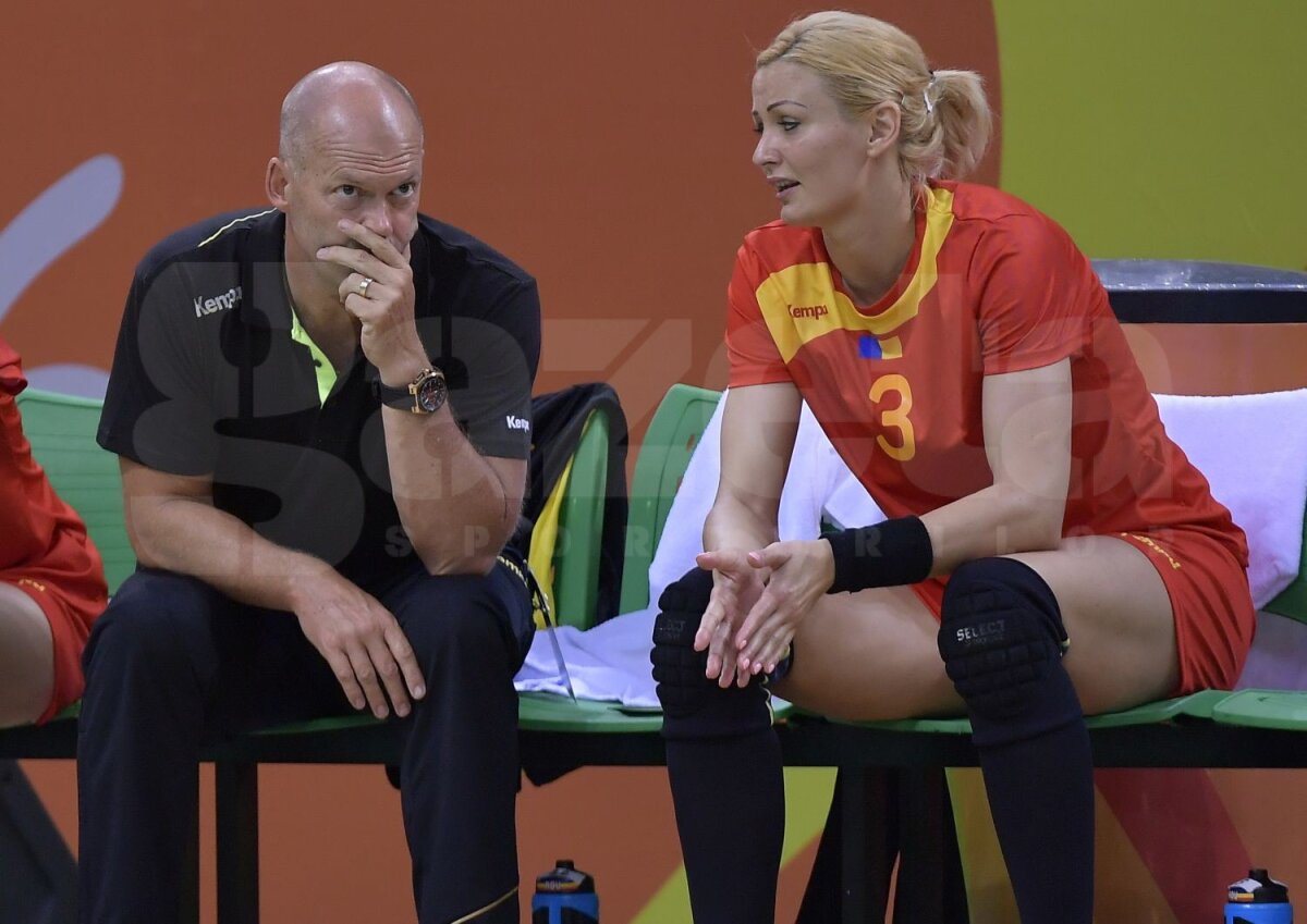 FOTO Corespondență din Rio » Antrenorul fără reacție » Tomas Ryde a pierdut duelurile tactice cu tehnicienii Angolei și Braziliei