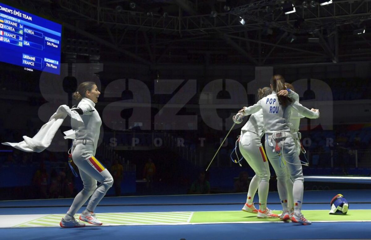 FOTO » FANTASTIC!!! Suntem mândri de voi!!! A venit prima medalie și e DE AUR: ”Tricolorele” de la spadă au învins campioana olimpică și mondială, China!