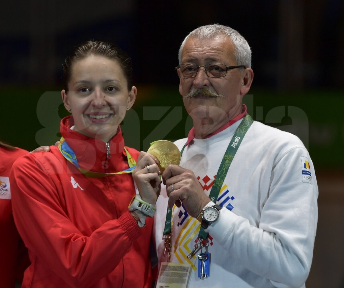 FOTO » FANTASTIC!!! Suntem mândri de voi!!! A venit prima medalie și e DE AUR: ”Tricolorele” de la spadă au învins campioana olimpică și mondială, China!