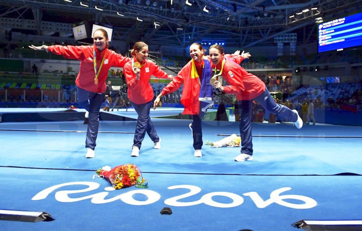 GALERIE FOTO Imaginile unei seri de aur » Fotoreporterul GSP a surprins 20 de imagini emoționante după finala de la scrimă