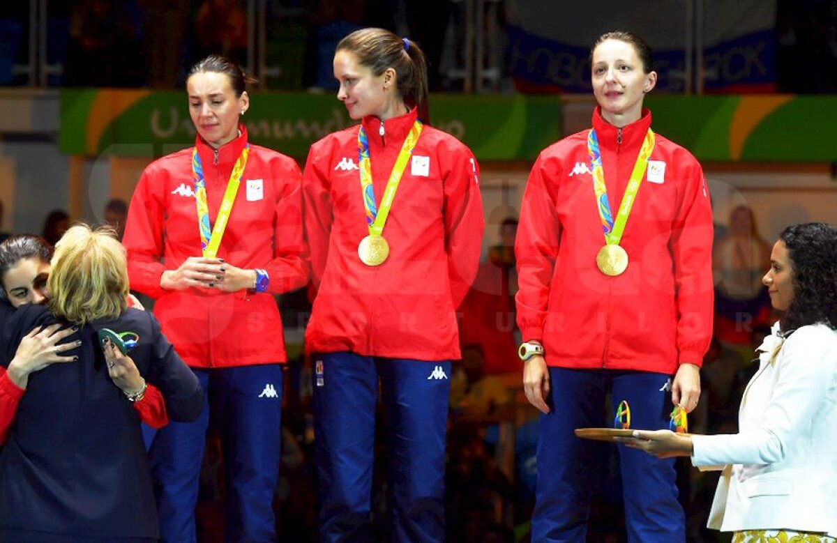 GALERIE FOTO Imaginile unei seri de aur » Fotoreporterul GSP a surprins 20 de imagini emoționante după finala de la scrimă