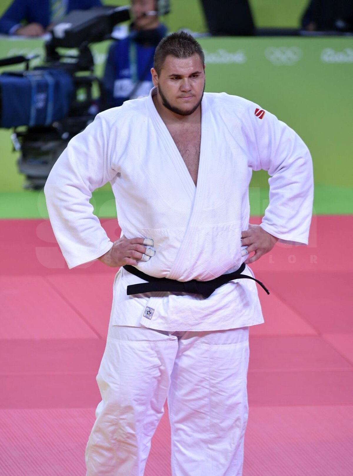GALERIE FOTO Judoka Daniel Natea a fost eliminat în "optimi" » Românul a pierdut prin ippon
