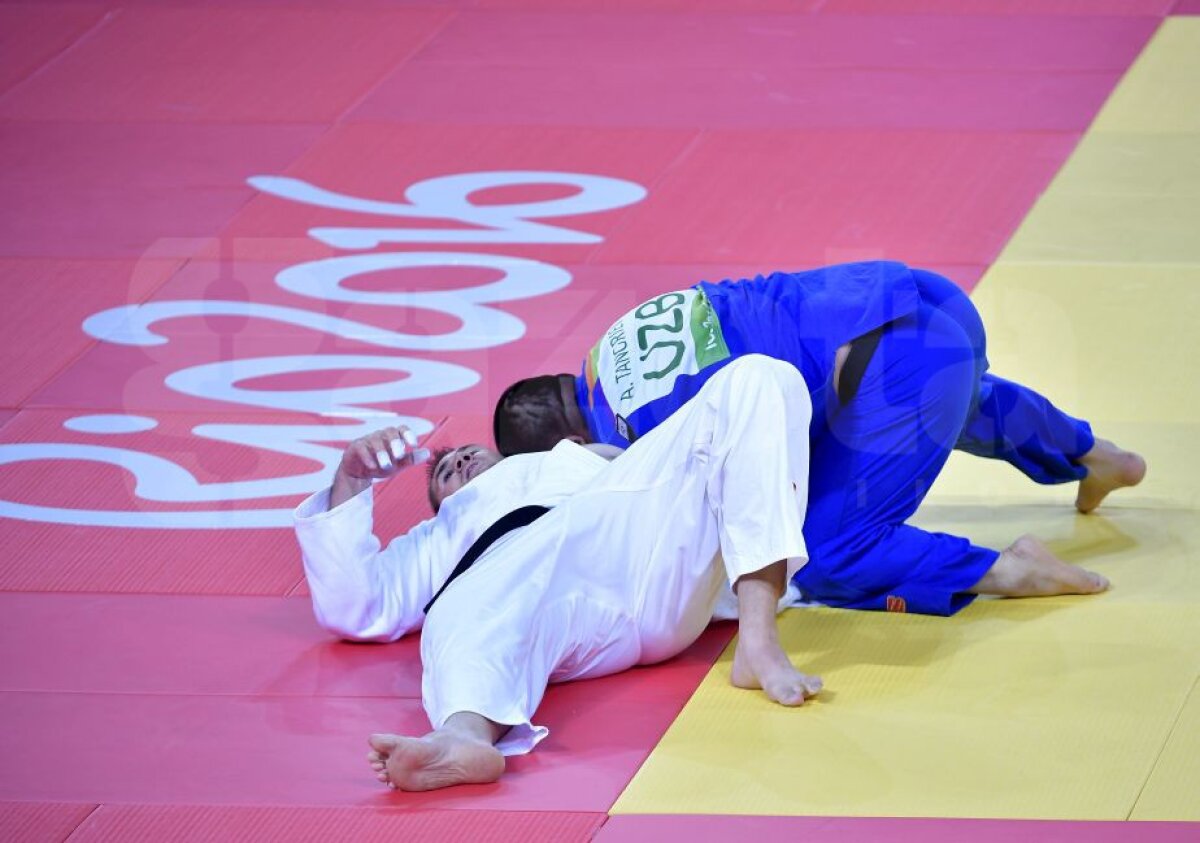 GALERIE FOTO Judoka Daniel Natea a fost eliminat în "optimi" » Românul a pierdut prin ippon