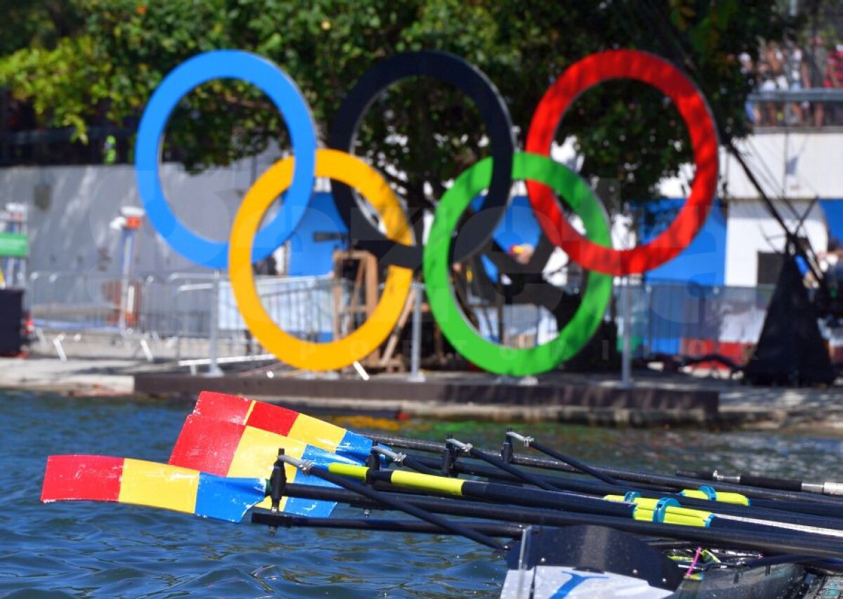 GALERIE FOTO Bravo, fetelor! Încă o medalie pentru România! Echipajul de 8+1 aduce bronzul