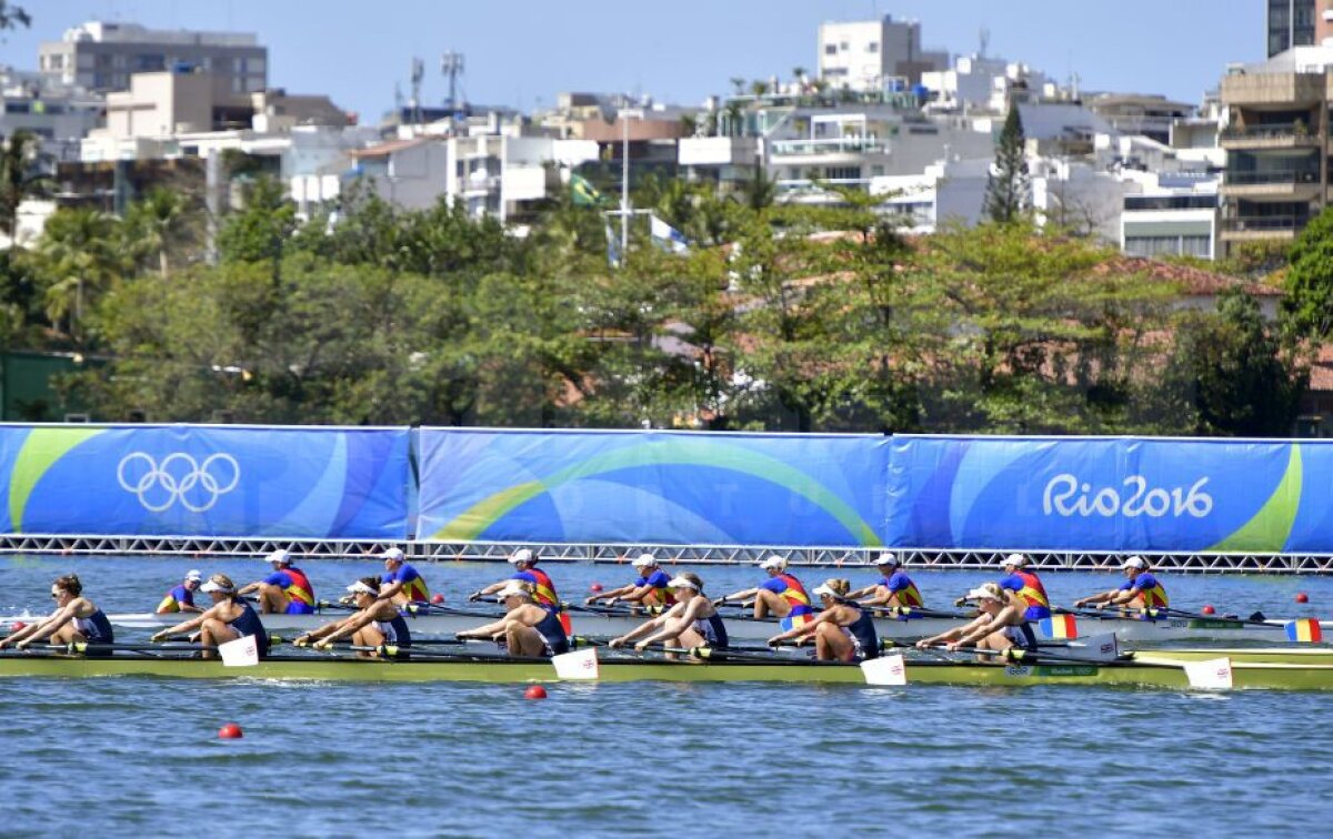 GALERIE FOTO Bravo, fetelor! Încă o medalie pentru România! Echipajul de 8+1 aduce bronzul