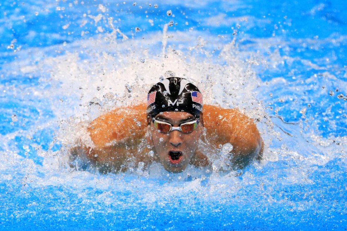 GALERIE FOTO Domnia s-a sfârșit! Ultimul aur pentru Phelps la ultima cursă din carieră la JO » Lacrimi la final