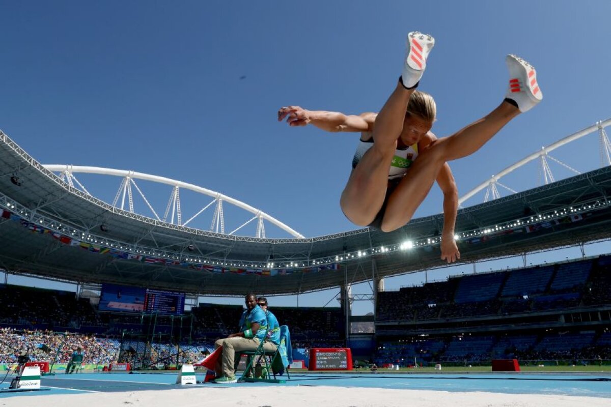 GALERIE FOTO Jocuri olimpice, jocuri de culoare » 11 imagini de la Rio care te inundă şi te copleşesc. Emoţii multe, fericire şi tristeţe. Olimpiada se transformă deja în amintiri