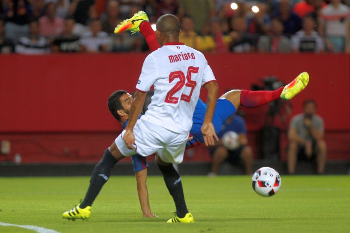 VIDEO+FOTO Barcelona a câștigat prima manșă a Supercupei Spaniei după ce a învins Sevilla, scor 2-0