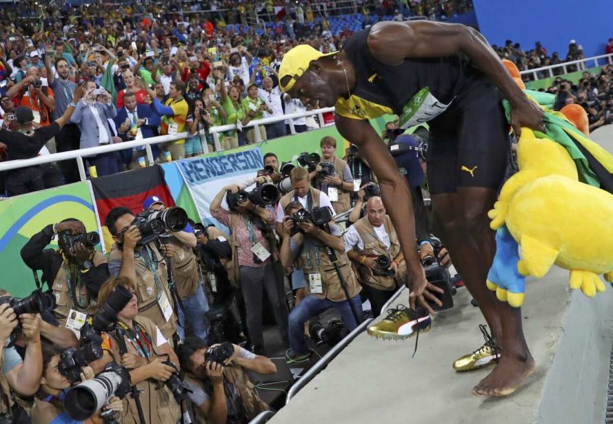 VIDEO ”7ulgerul” neobosit » Bolt intră în istorie cu al treilea aur olimpic consecutiv la 100m!