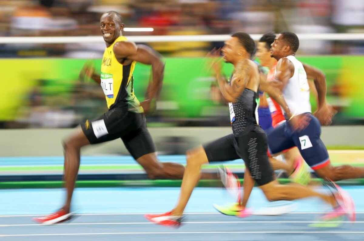 GALERIE FOTO » BLITZ! BLITZ! BLITZ! 20 de imagini de senzaţie cu Usain Bolt care au făcut înconjurul lumii