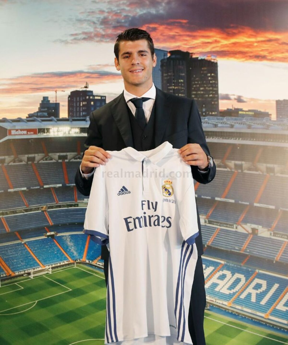 GALERIE FOTO Morata a izbucnit în plâns la prezentarea la Real Madrid » Spaniolul a fost însoțit de iubita italiancă, Alice, care a făcut furori