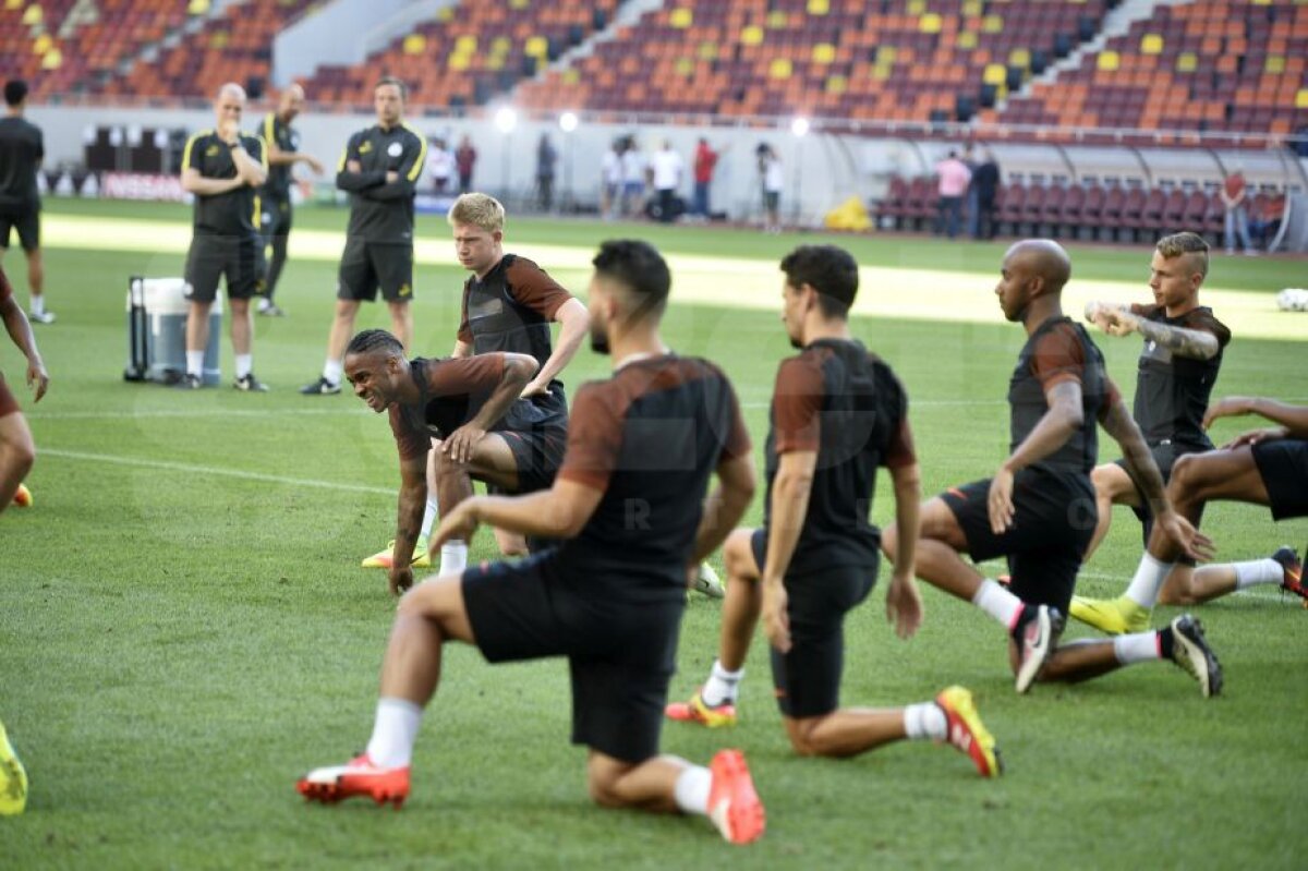 GALERIE FOTO+VIDEO Aguero și compania s-au pregătit pe Arena Națională » Relaxare și voie bună la antrenamentul oficial al lui Manchester City