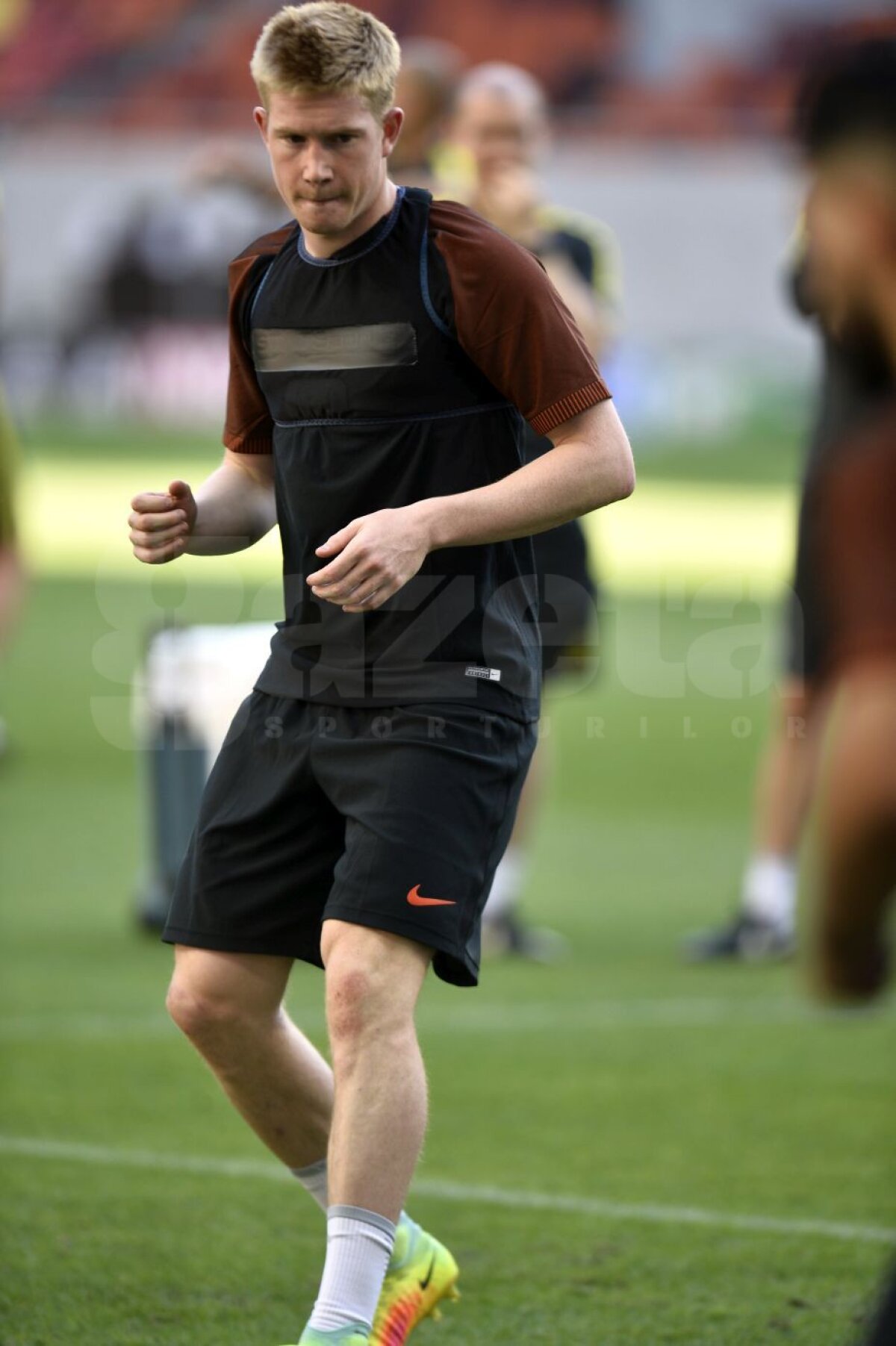 GALERIE FOTO+VIDEO Aguero și compania s-au pregătit pe Arena Națională » Relaxare și voie bună la antrenamentul oficial al lui Manchester City