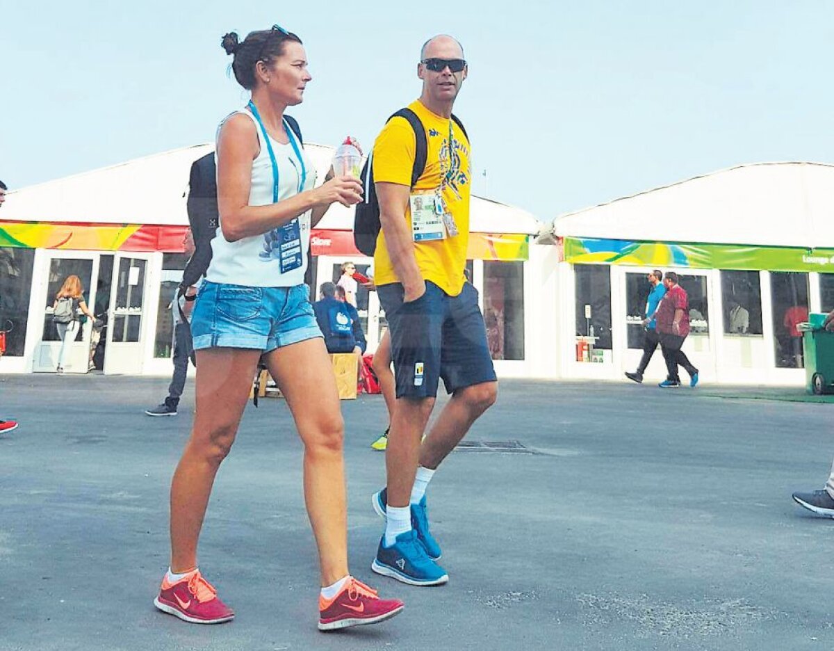 Corespondență de la Rio » FOTO A avut grijă de nevastă! Tomas Ryde a adus-o cu el în Brazilia și pe soția sa, Marie, fiind singurul antrenor care a avut această oportunitate, din delegația României