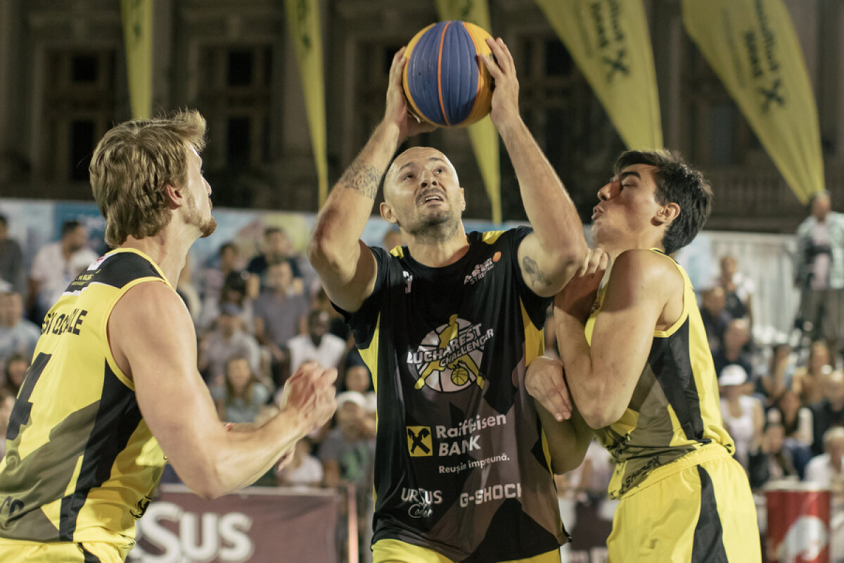 GALERIE FOTO Lecție de baschet 3x3 în Piața Universității! Liderii mondiali se impun la Bucharest Challenger