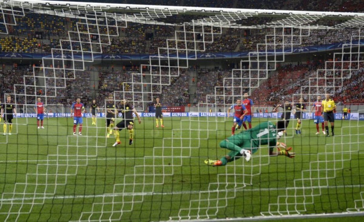 VIDEO + FOTO  » Steaua - Manchester City 0-5 » Guardiola i-a dat manita lui Reghe » Aguero a reușit un hat-trick