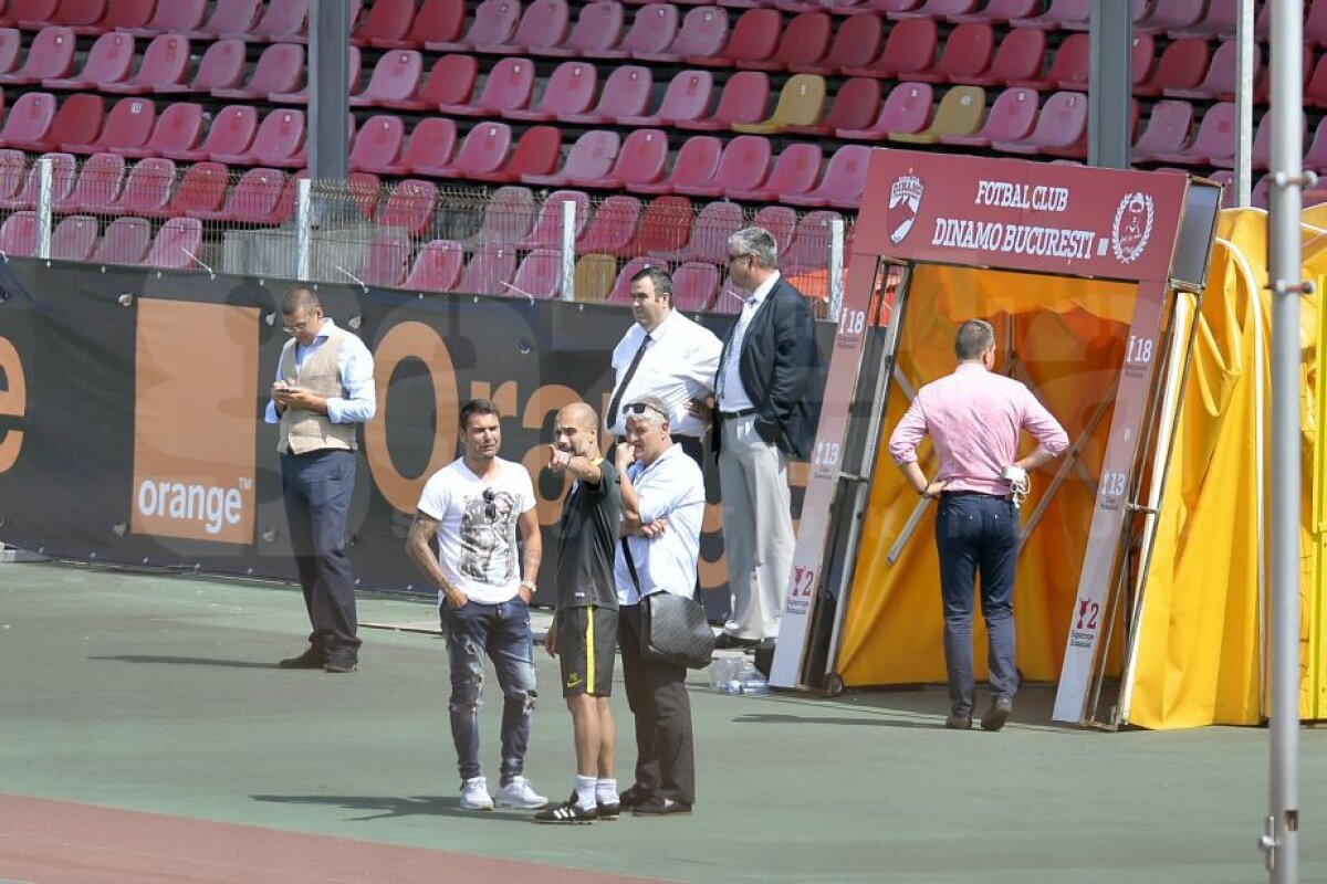VIDEO + FOTO » Doar Dinamo București pentru Guardiola :) City s-a antrenat în Ștefan cel Mare, Pep s-a întreținut cu Mutu și Andone