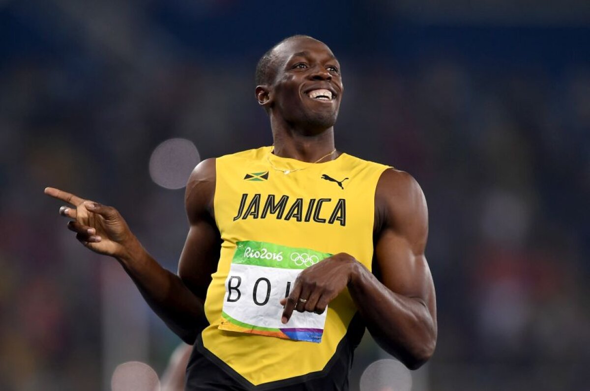 FOTO Moment genial oferit de Bolt în semifinala la 200 de metri » Jamaicanul a terminat cursa certându-și adversarul: "Ce naiba faci?"