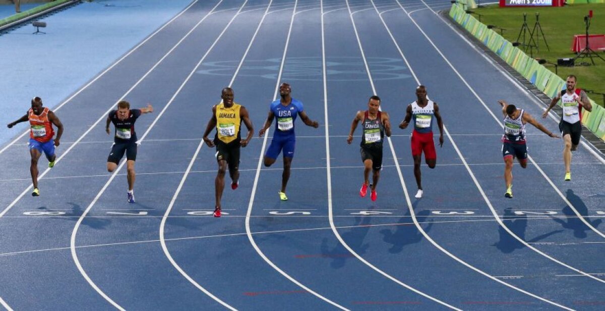 VIDEO+FOTO The Flash » Supremația lui Bolt continuă și la 200m! Încetinit de ploaie, jamaicanul nu și-a putut doborî recordul mondial