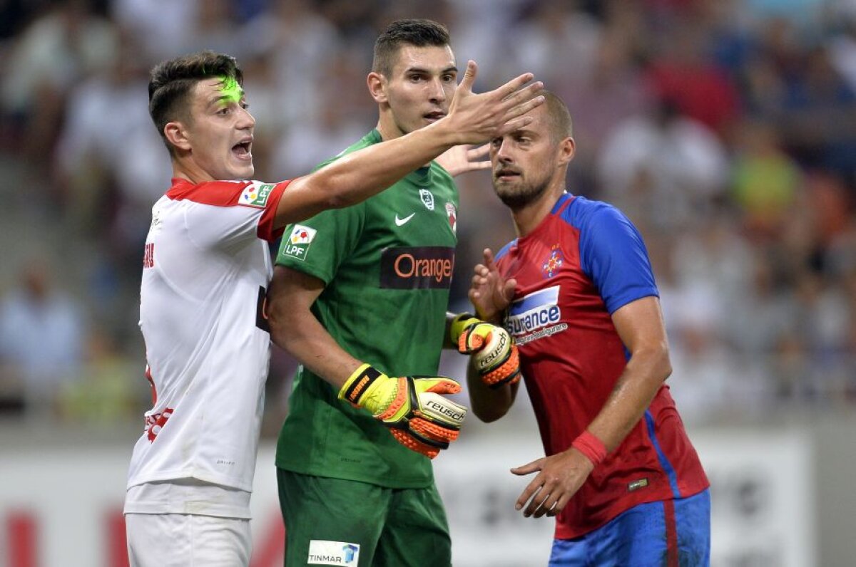 VIDEO și FOTO » Fotbal, orgolii și spectacol! Steaua și Dinamo au remizat într-un superduel cu două goluri
