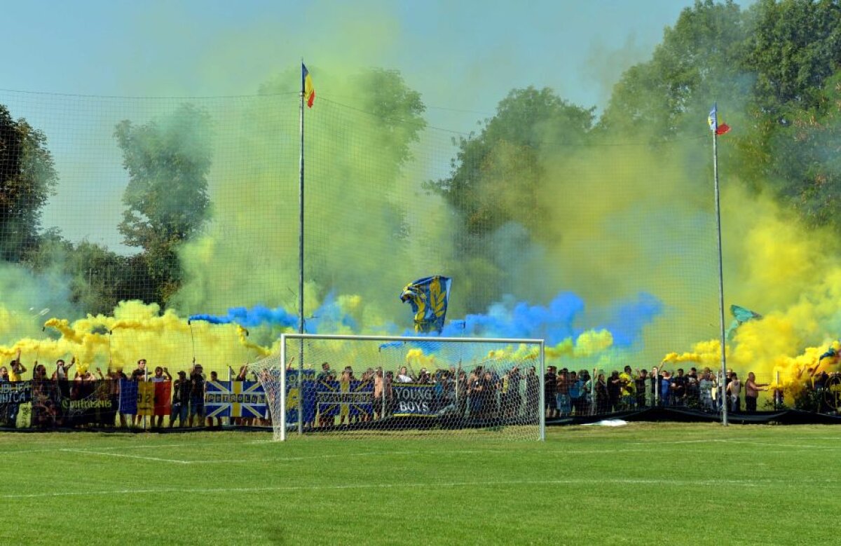 Tradiția nu moare! Atmosferă incendiară la debutul Petrolului și Farului în liga a patra