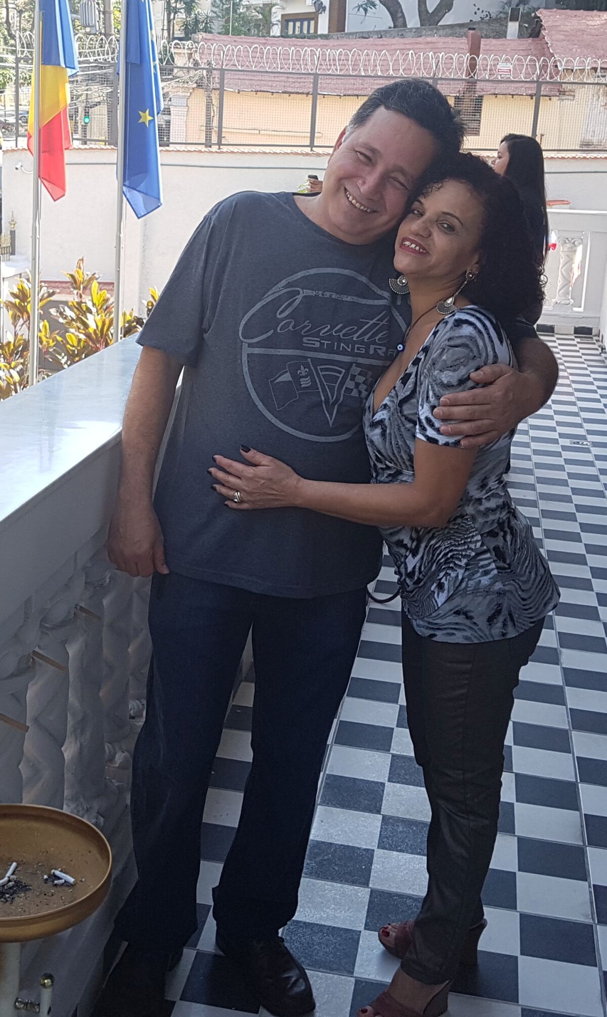 Corespondență din Brazilia » Regina favelei » Incursiune în lumea nevăzută din Rio: Mirela Neag a stat de vorbă cu Marcia, liderul femeilor din Cerro Cora