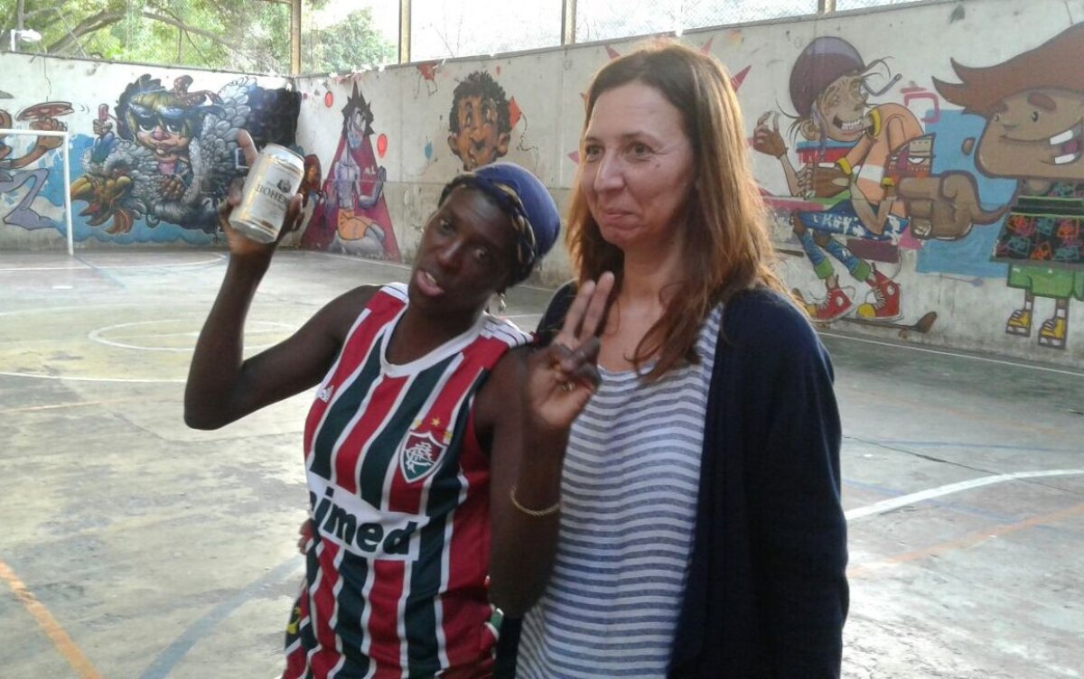 Corespondență din Brazilia » Regina favelei » Incursiune în lumea nevăzută din Rio: Mirela Neag a stat de vorbă cu Marcia, liderul femeilor din Cerro Cora