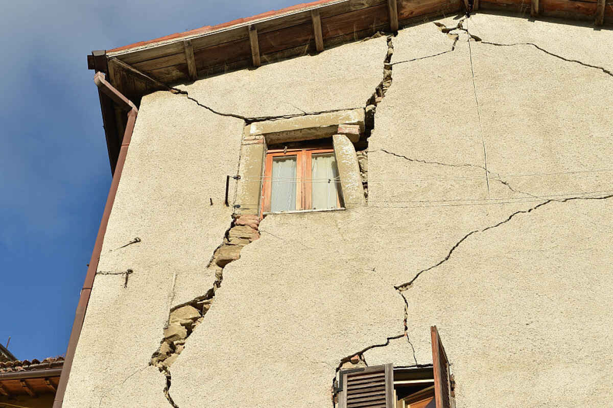 GALERIE FOTO Abia transferat la Latina, Constantin Nica povestește clipele de groază din timpul cutremurului: "Se auzeau ușile trosnind"