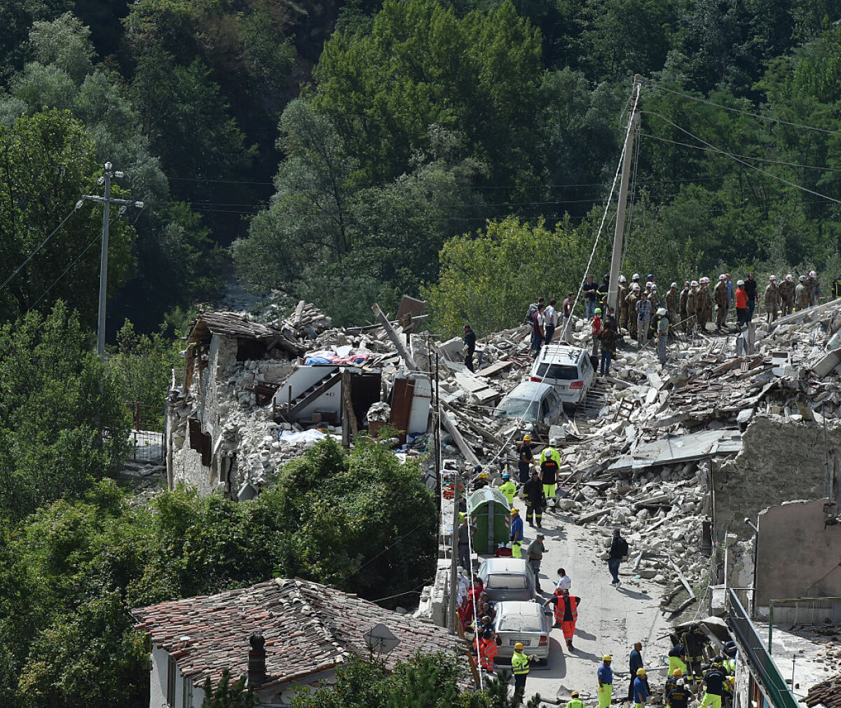 GALERIE FOTO Abia transferat la Latina, Constantin Nica povestește clipele de groază din timpul cutremurului: "Se auzeau ușile trosnind"