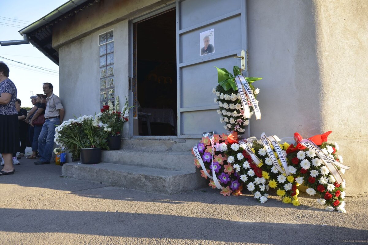  Tatăl suporterului ucis după Derby povesteşte tragedia pas cu pas: "I-au atacat din boscheţi!"