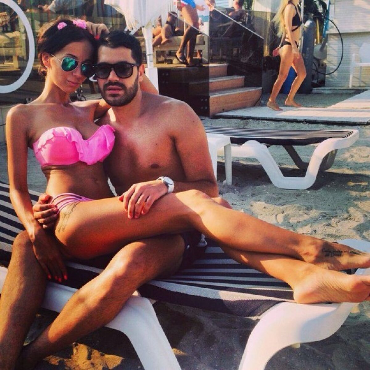 GALERIE FOTO Imagini XXX! Iubita unui fost golgeter român e escortă de lux în străinătate! Nici el nu e ușă de biserică: acuze că ar clona carduri 