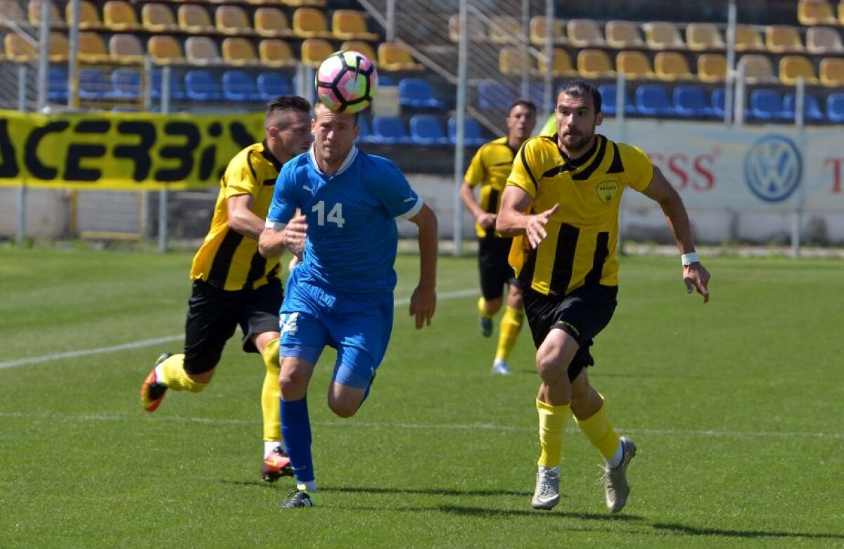 FOTO FC Brașov a învins Dunărea Călărași și s-a apropiat la două puncte de liderul Chindia » Toate rezultatele rundei
