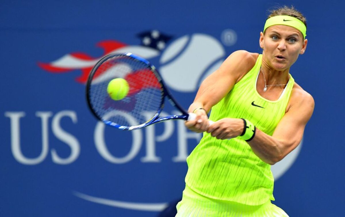 FOTO Meci intens! Simona Halep trece de Lucie Safarova și se califică în turul al 3-lea la US Open! Cu cine va juca românca