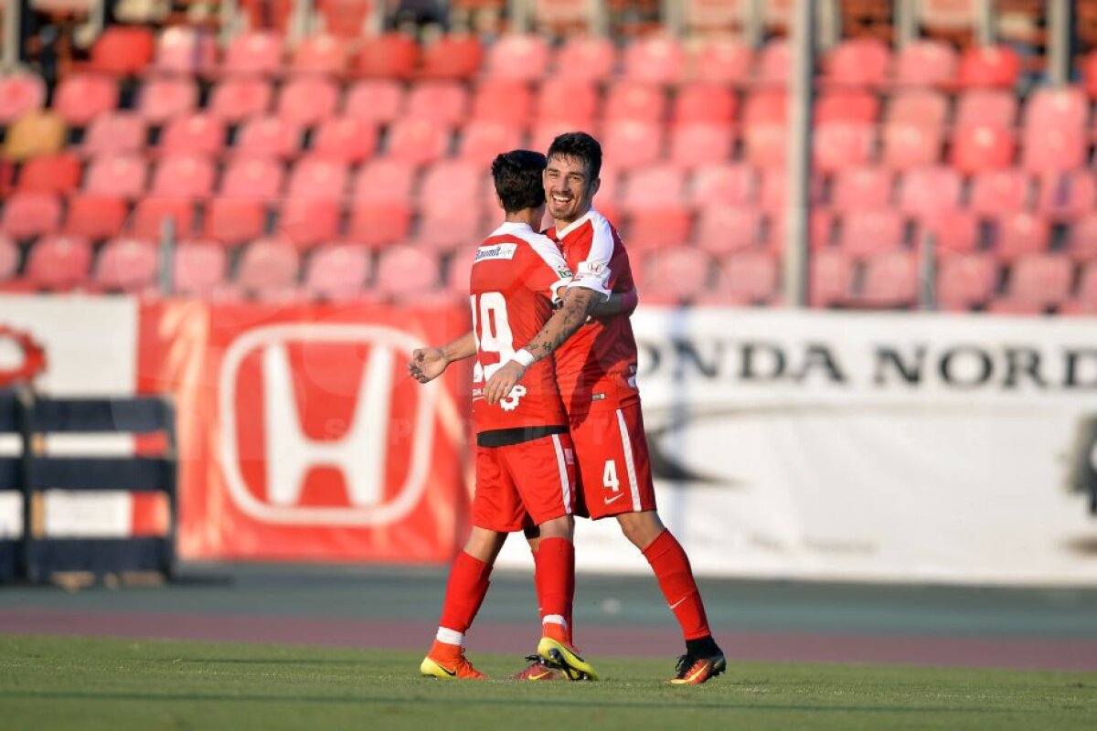 FOTO » Dinamo a câștigat amicalul cu liderul din Bulgaria, scor 3-2