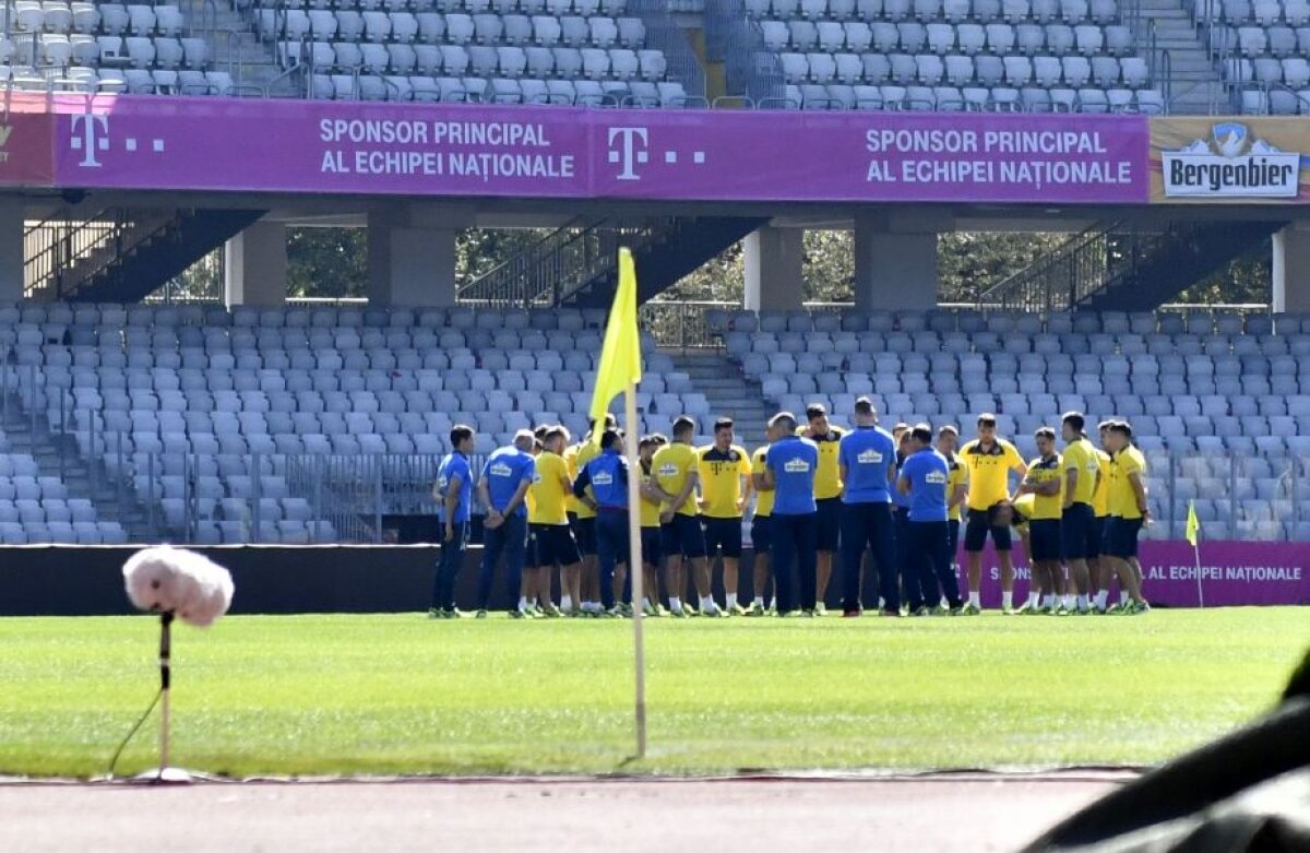 VIDEO + FOTO Nicolae, înapoi la Nicușor » După un joc șters, România putea scoate o victorie cu Muntenegru în prelungiri, dar Stanciu și-a bătut joc de un penalty și s-a terminat 1-1