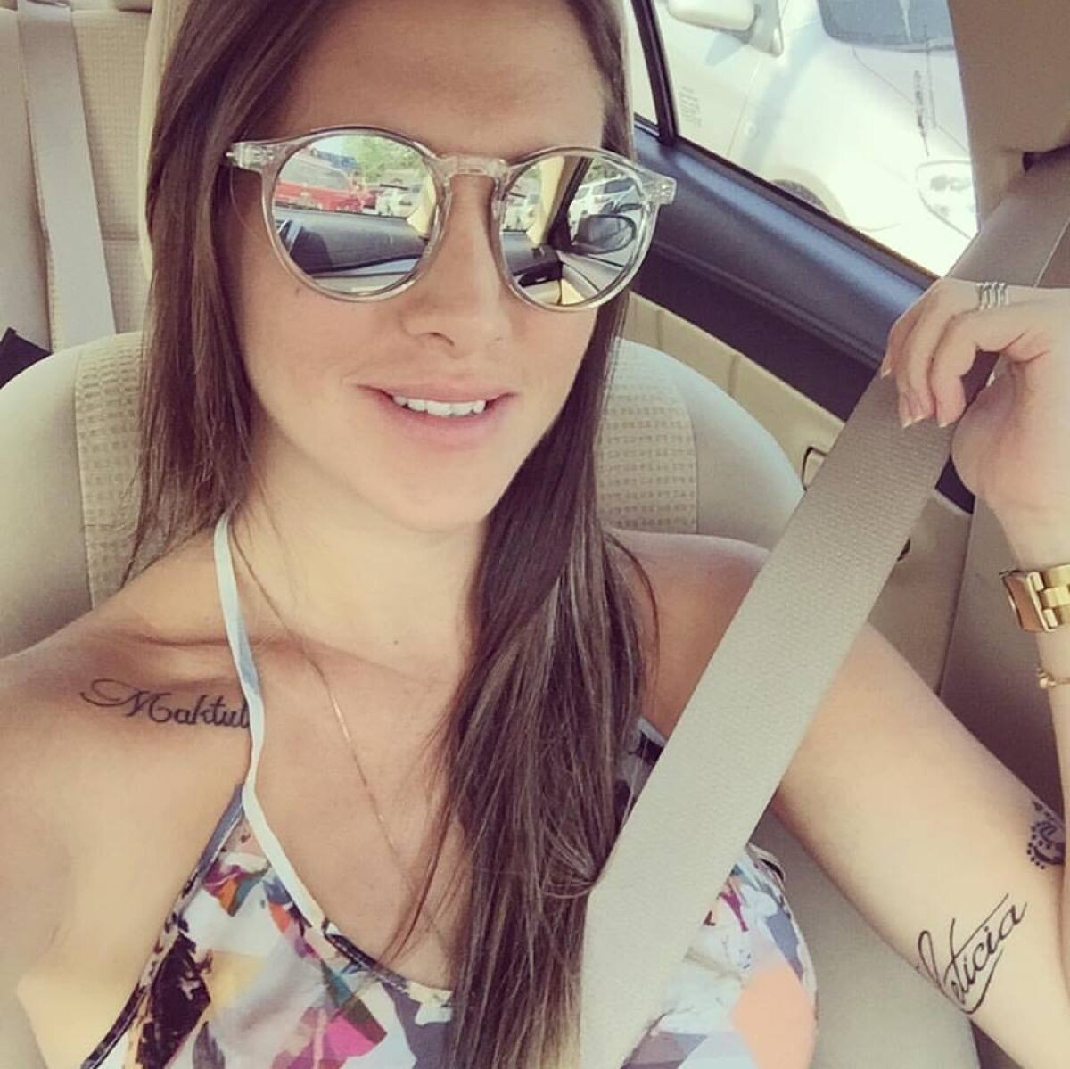 GALERIE FOTO Un jucător adus în vară la Astra se iubește cu o frumoasă braziliancă din Rio 