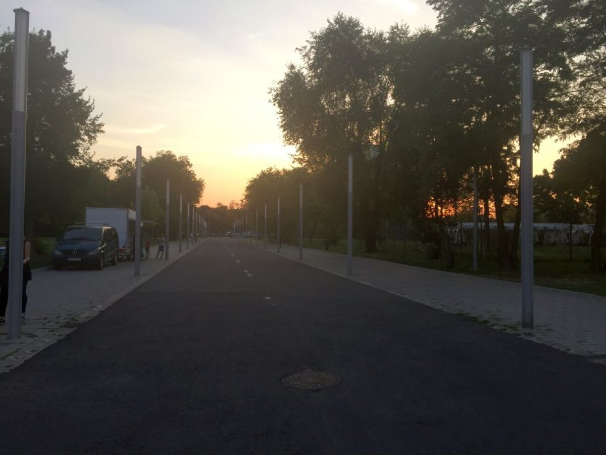 FOTO Bate vântul pe Arena Națională! Stadionul e gol la meciul dintre Steaua și Astra + Aroganță la adresa lui Șumudică