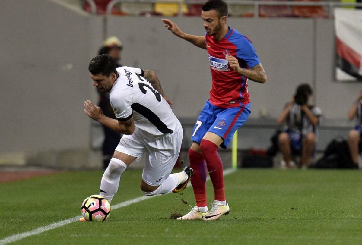 VIDEO+FOTO » Steaua câștigă cu Astra, scor 1-0, și se distanțează la 12 puncte de campioana României