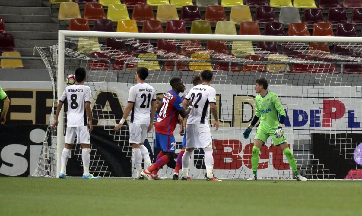 VIDEO+FOTO » Steaua câștigă cu Astra, scor 1-0, și se distanțează la 12 puncte de campioana României