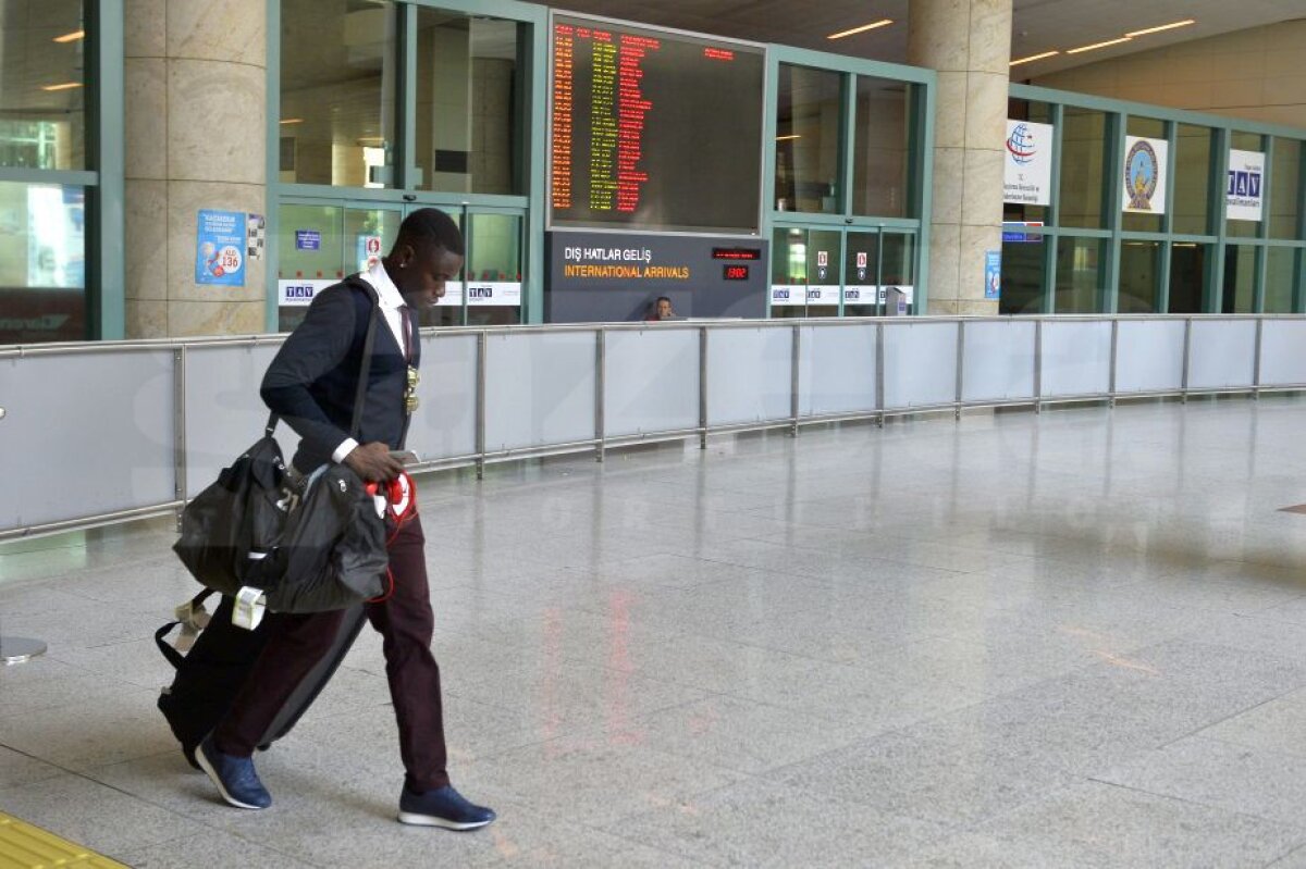 VIDEO+FOTO Așteptați cu forțe armate! Steaua a ajuns în Ankara, iar Reghecampf a adus un jucător-surpriză!