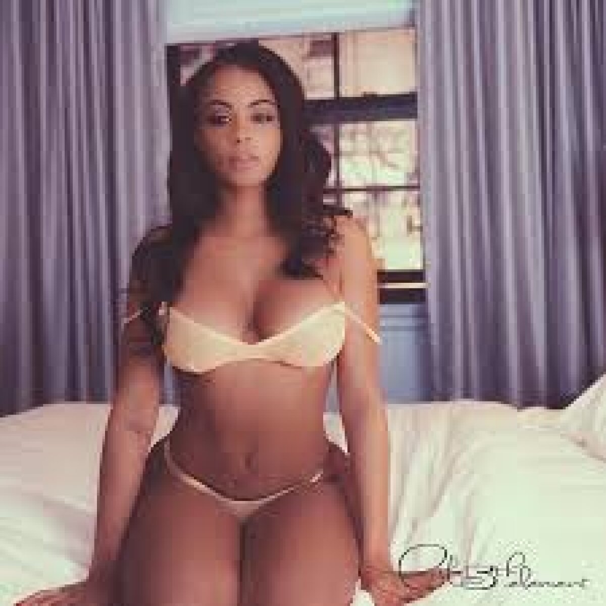 FOTO Benzema pe ritmuri R'n'B » Superba Analicia Chaves l-a cucerit pe starul francez