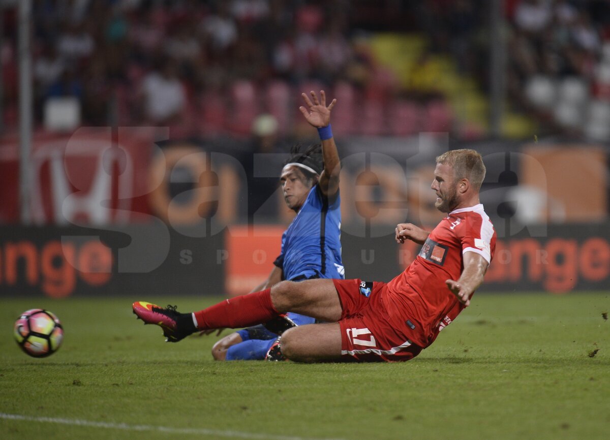  FOTO + VIDEO Sub semnul cifrei 3: Dinamo obține prima victorie după 3 etape, 3-1 cu CSM Poli Iași » Seară cu 3 premiere