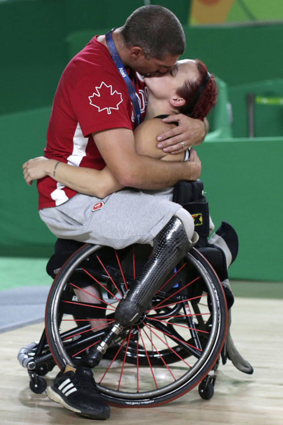 Galerie FOTO Voința e mai presus de suferință » 10 imagini memorabile de la Jocurile Paralimpice