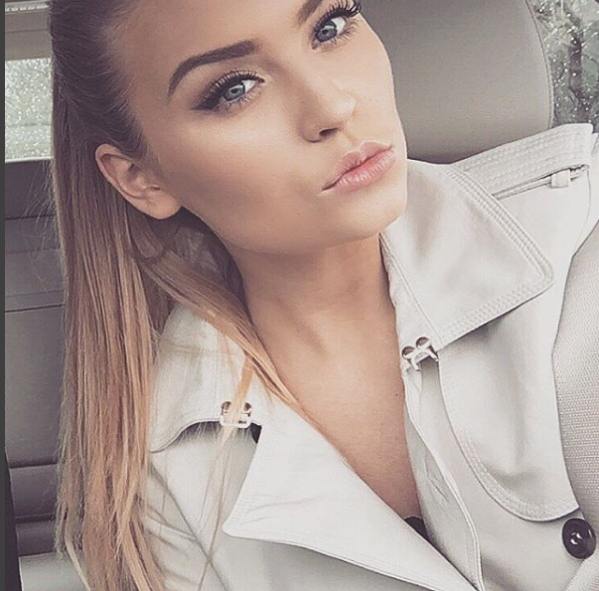 GALERIE FOTO A renunțat la fotbal pentru ea » Un fost jucător al lui Dinamo pleacă în SUA pentru viitoarea lui soție